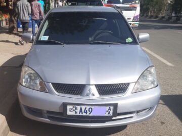 Used Mitsubishi Lancer (VR) Car sale in Ethiopia (ማንዋል ማርሽ 1.3 ሊትር ) is an automobile Sedan 2007