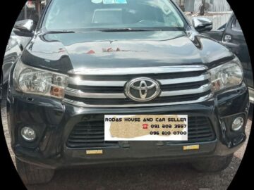 Toyota Hilux (AN120) 2018 (ኢንተለጀንት ማንዋል ማርሽ 2.4 ሊትር ) is a series of Extra pickup