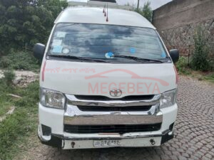 TOYOTA HiAce High roof Bus