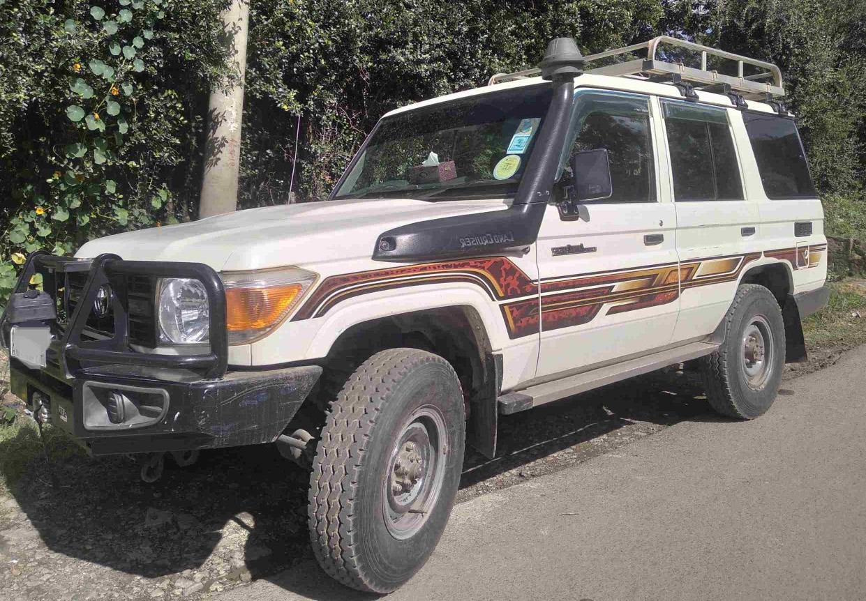 TOYOTA Land Cruiser for sale Price (J76) 2017 Short-Wheelbase