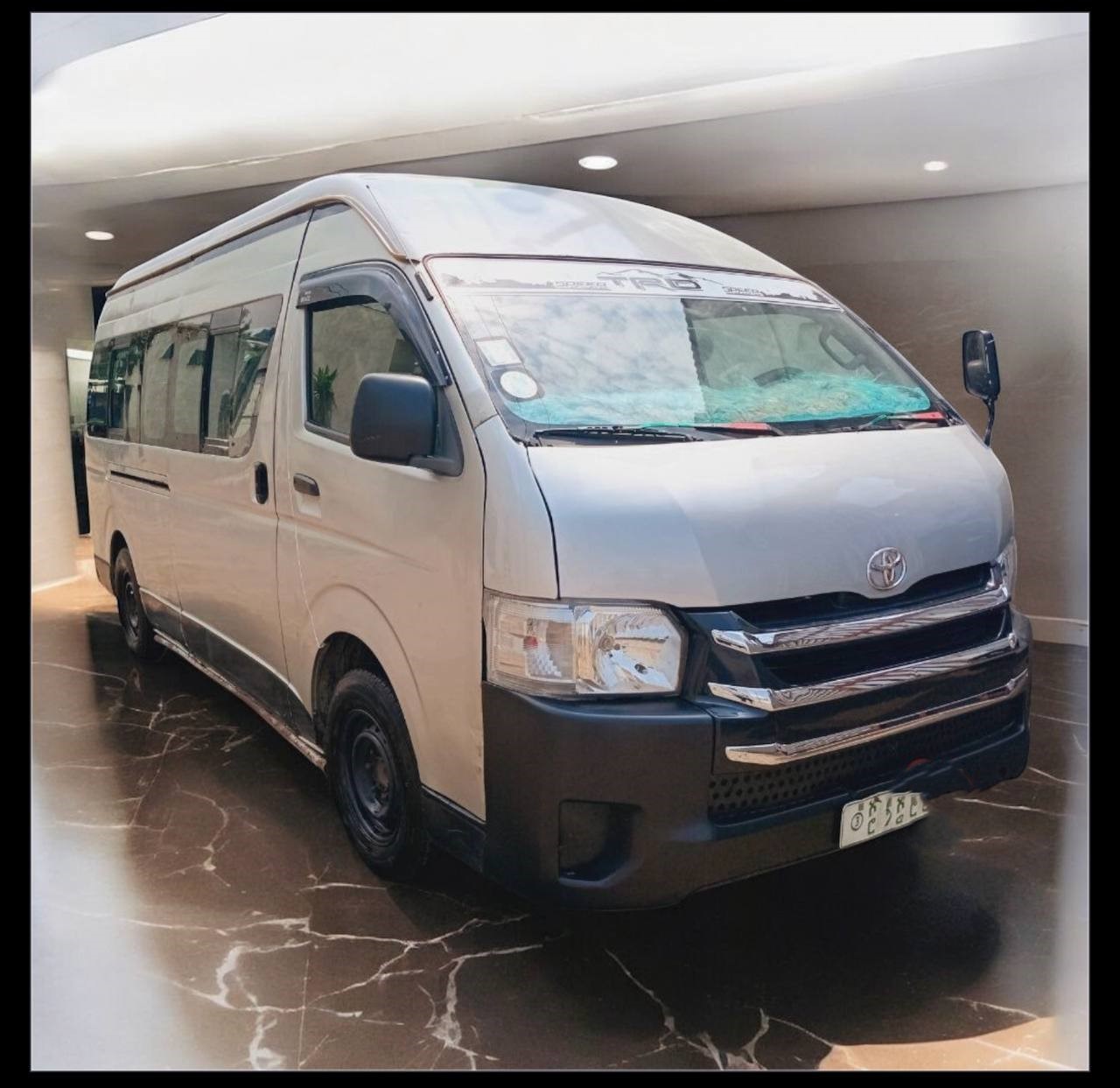 Toyota HiAce (H200) High Roof