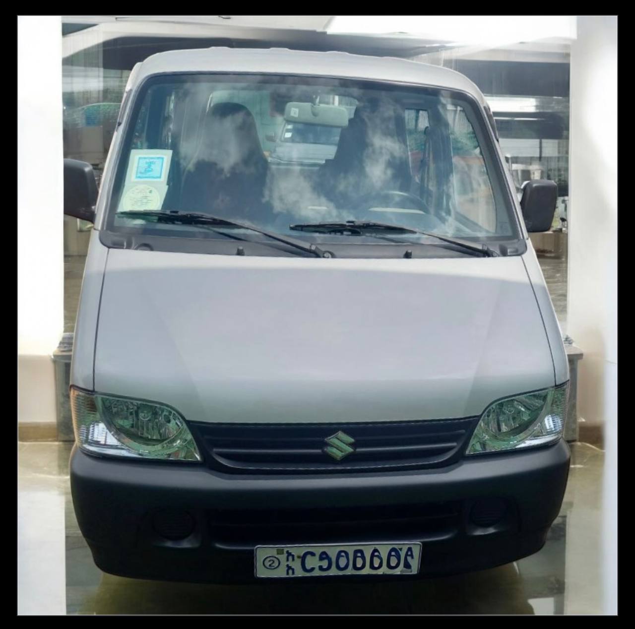 SUZUKI Eeco microvan (Crew Van)