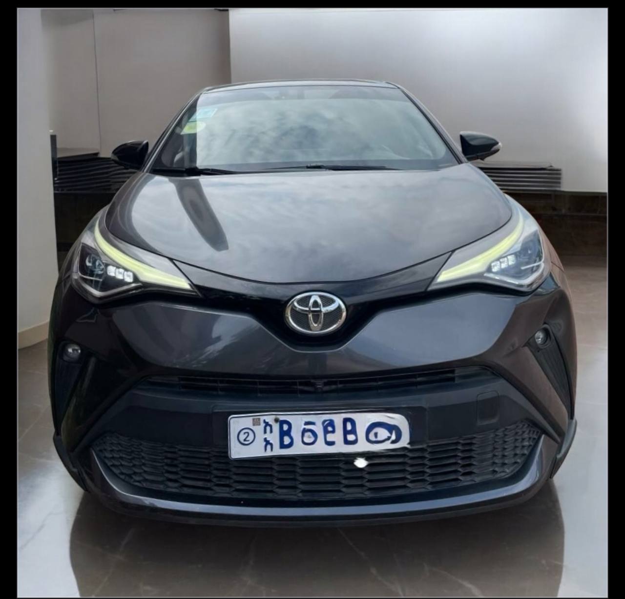 Toyota C-HR (AX50)