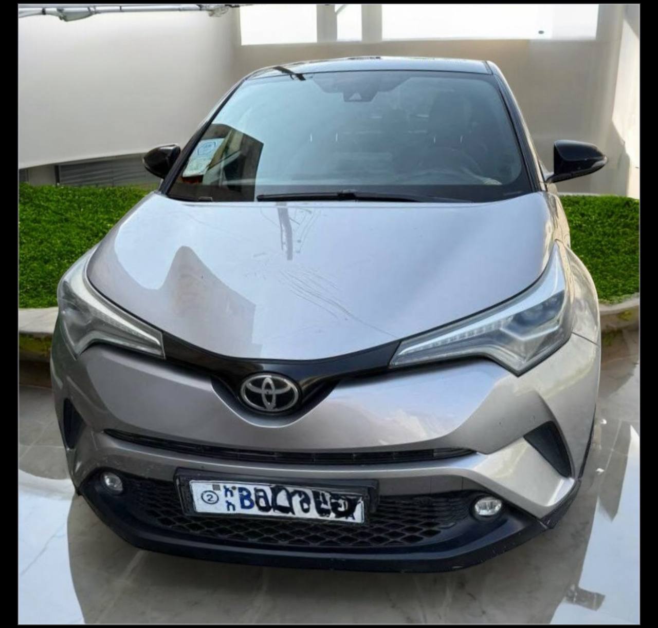 Toyota C-HR (AX50)