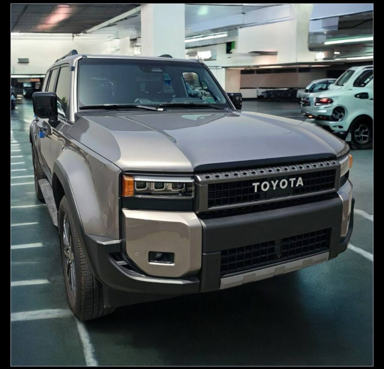 TOYOTA Land Cruiser Prado (J250) 4X4