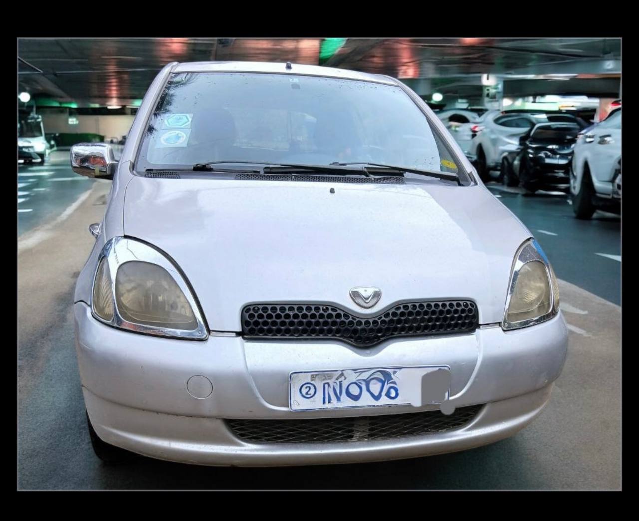 Toyota Vitz (XP10)