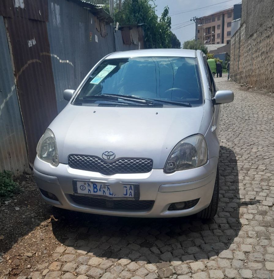 Toyota Yaris (XP10)