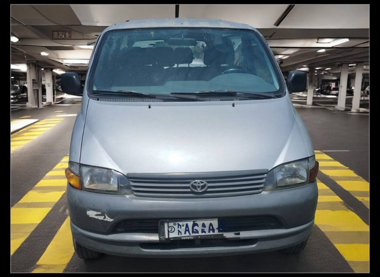 Toyota Granvia HiAce (XH10) Crew Van