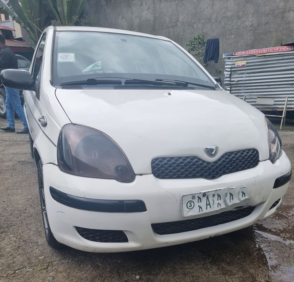 Well-Maintained 2001 Toyota Vitz
