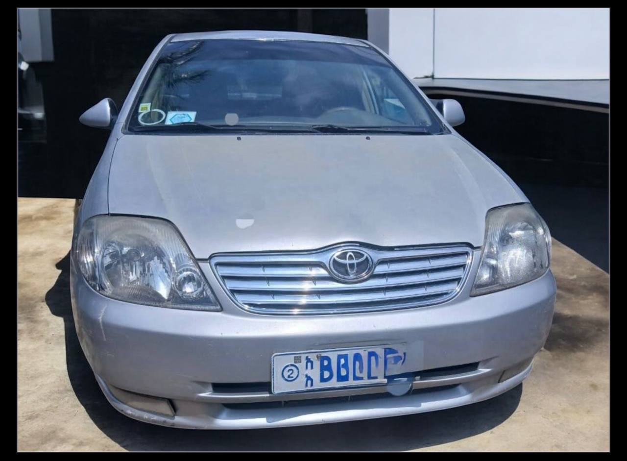 Toyota Corolla XL (E120)