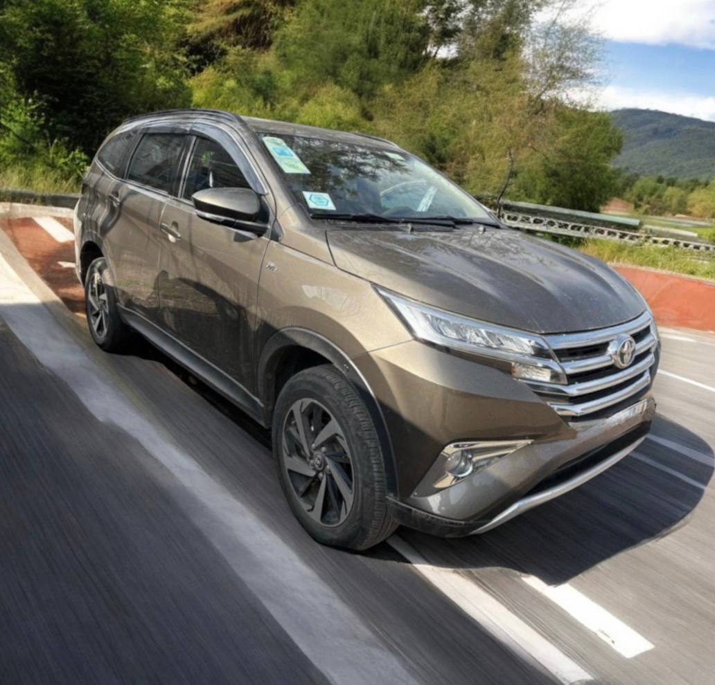 Toyota Rush (GR-G) SUV