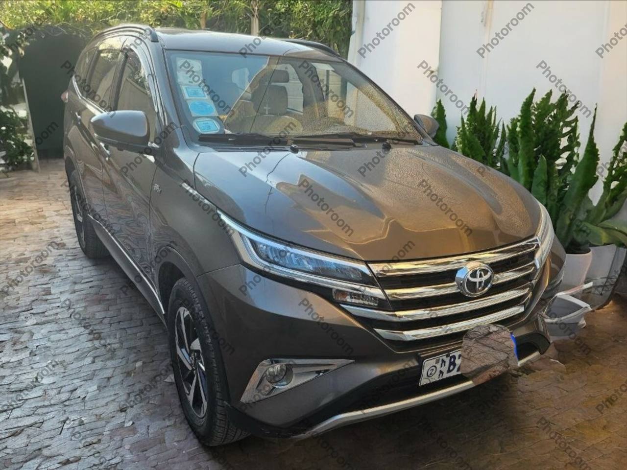 Toyota Rush (GR-G) SUV