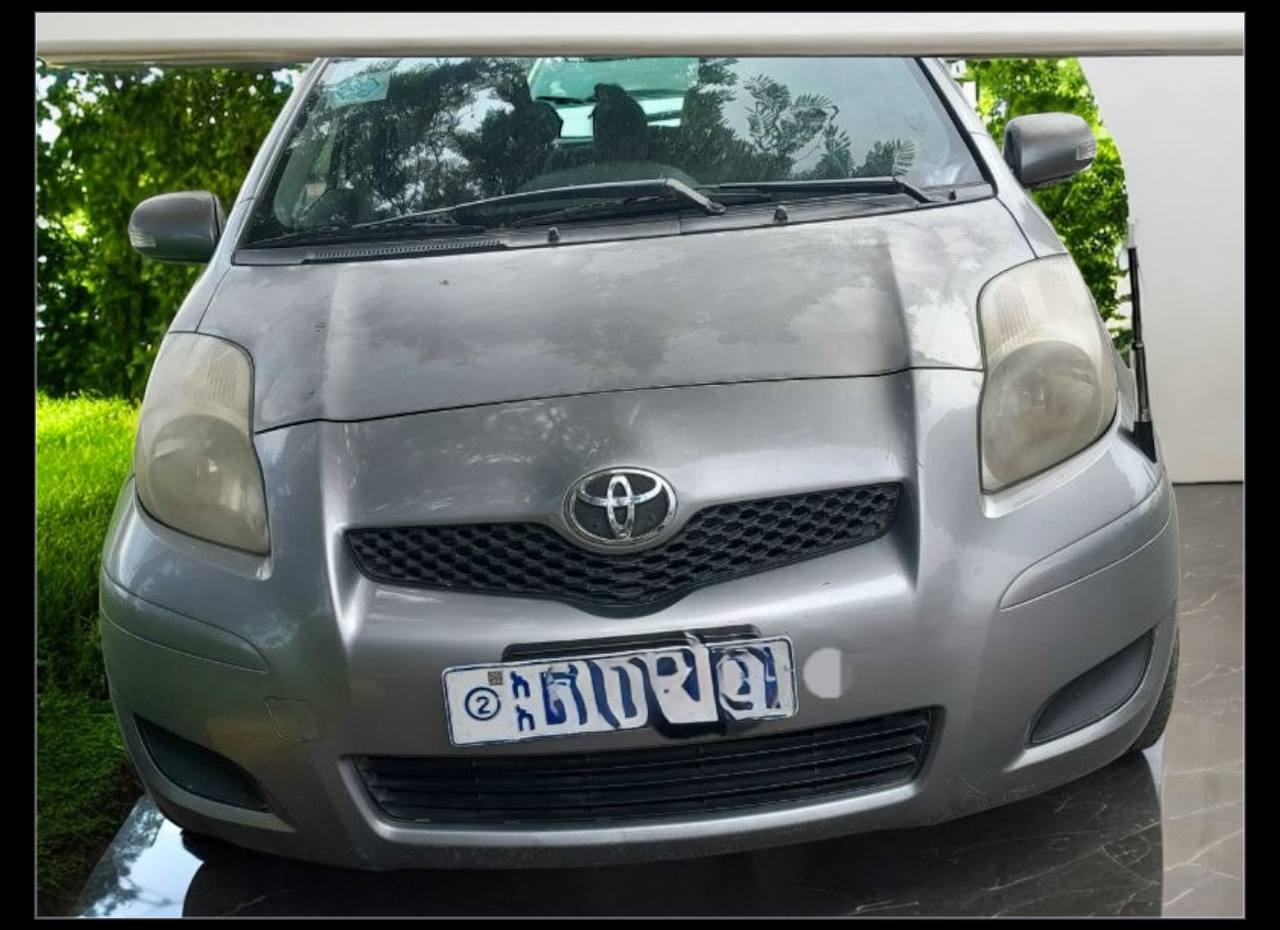 Toyota Vitz (XP90) Hatchback