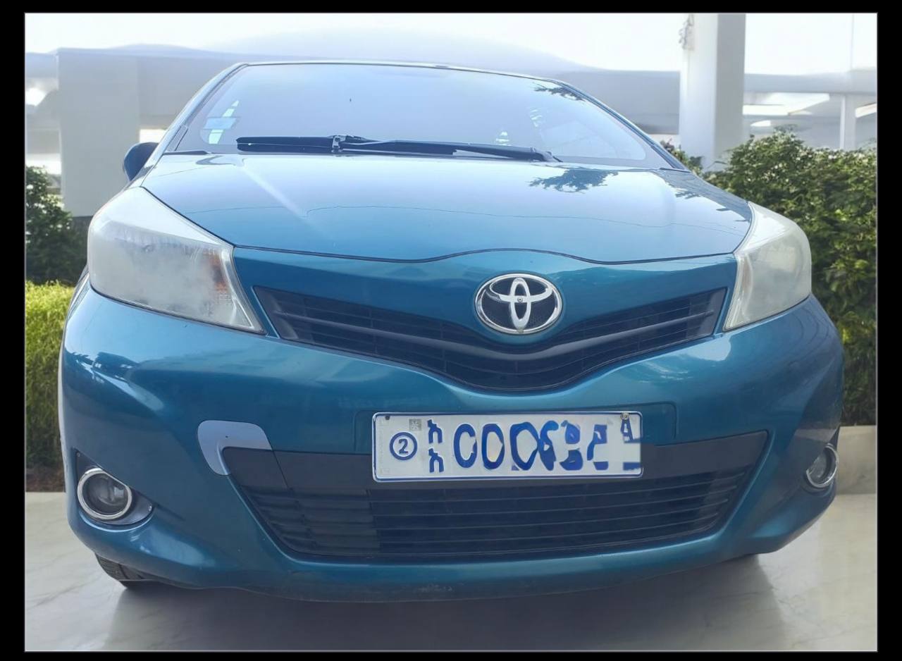 Toyota Yaris (XP130)