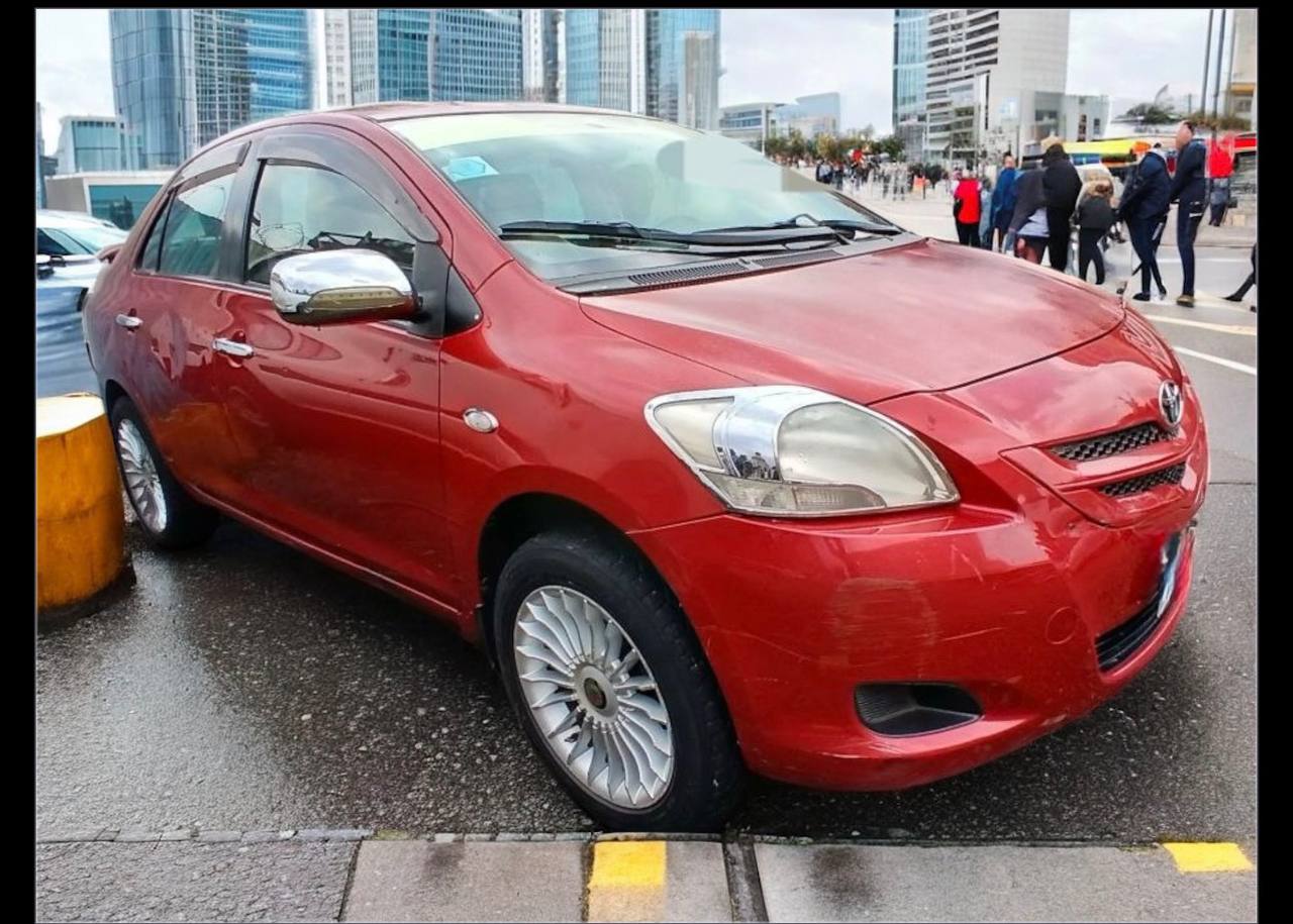 Toyota Belta (XP90) Sedan