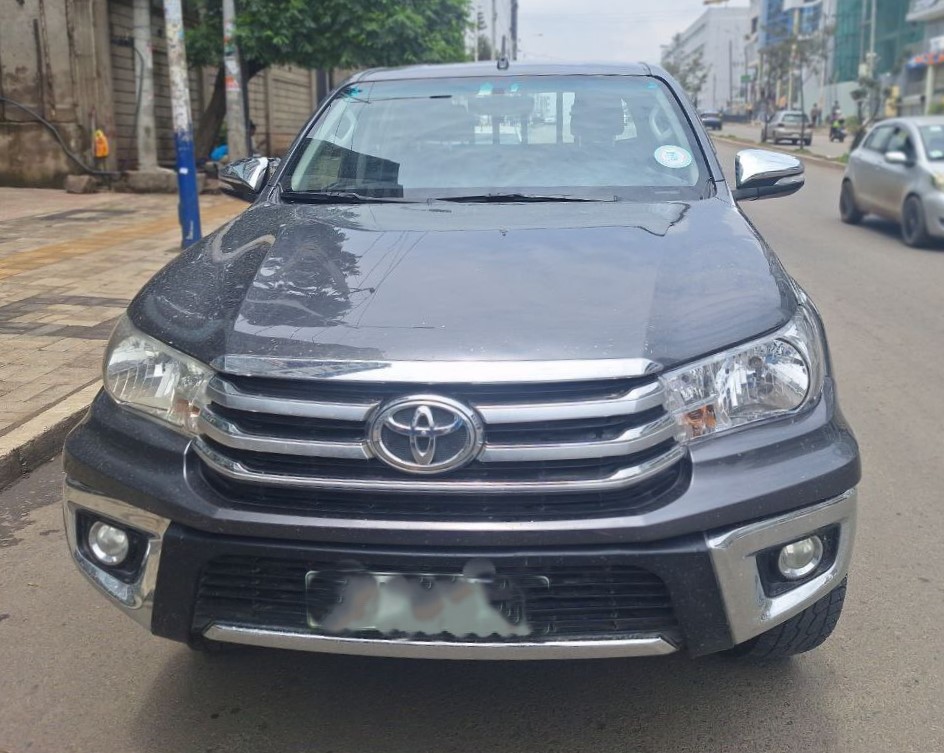 Toyota Hilux (AN110) Double Cab