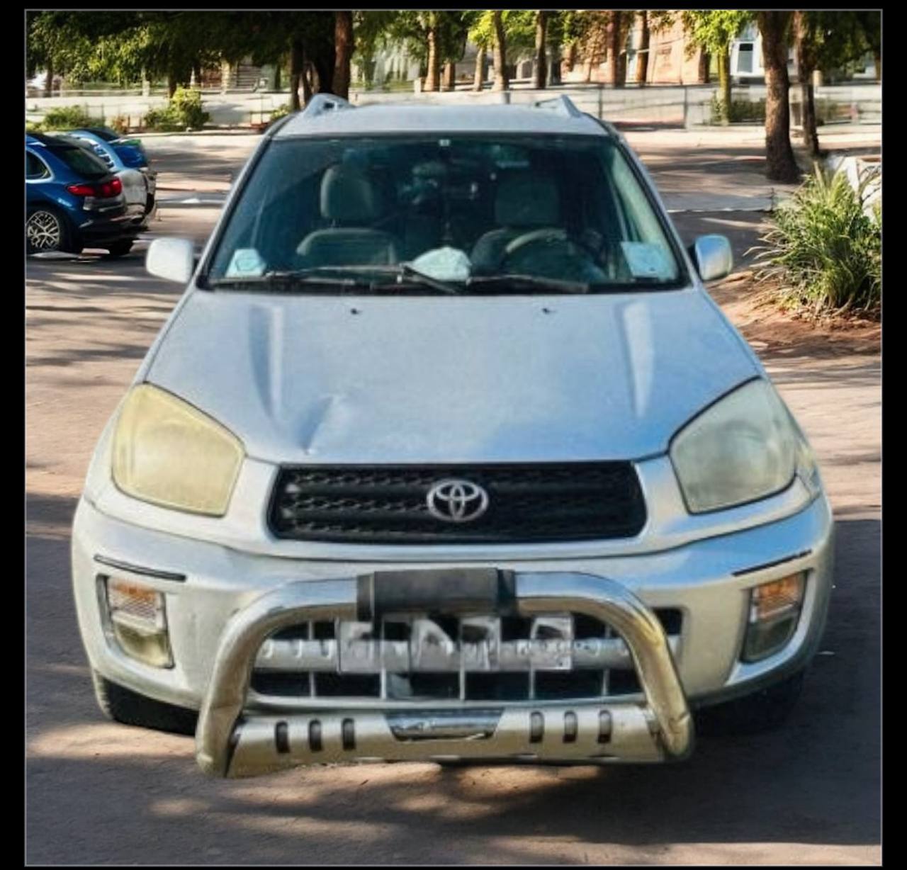 Toyota RAV4 (XA20) SUV