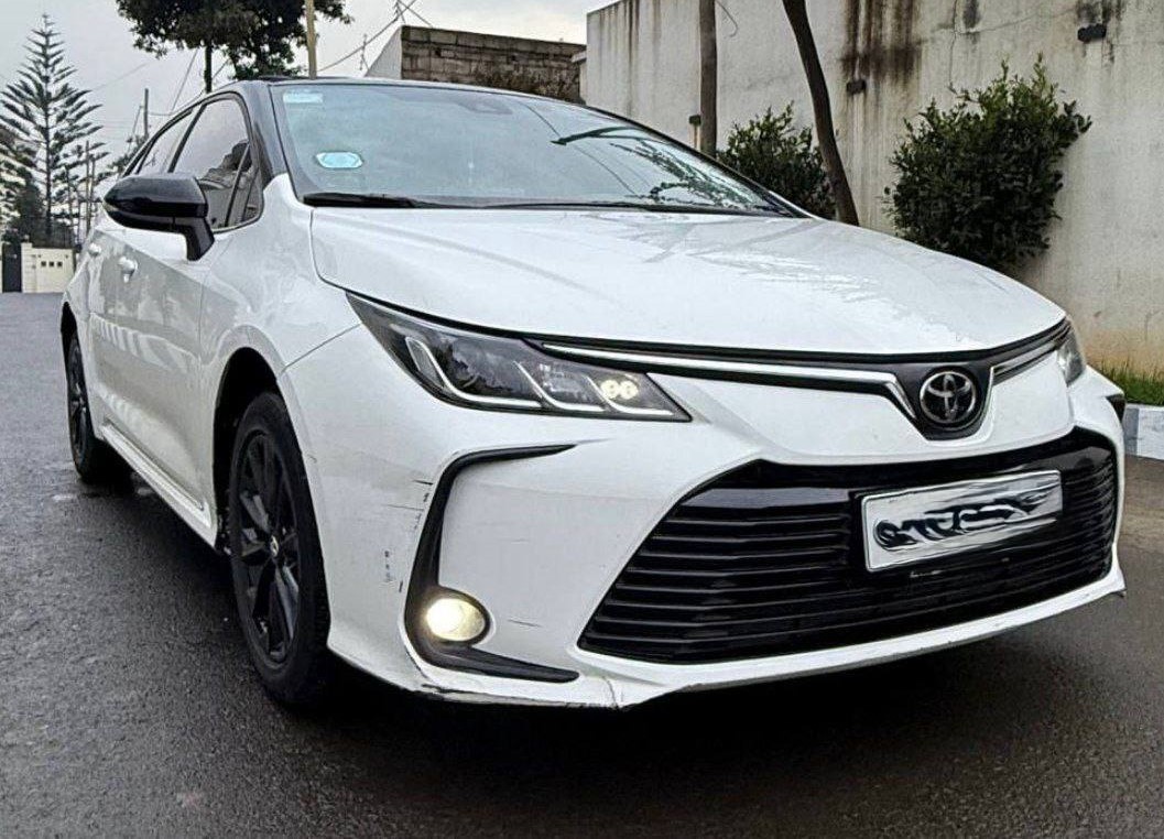 Toyota Corolla Levin Sedan