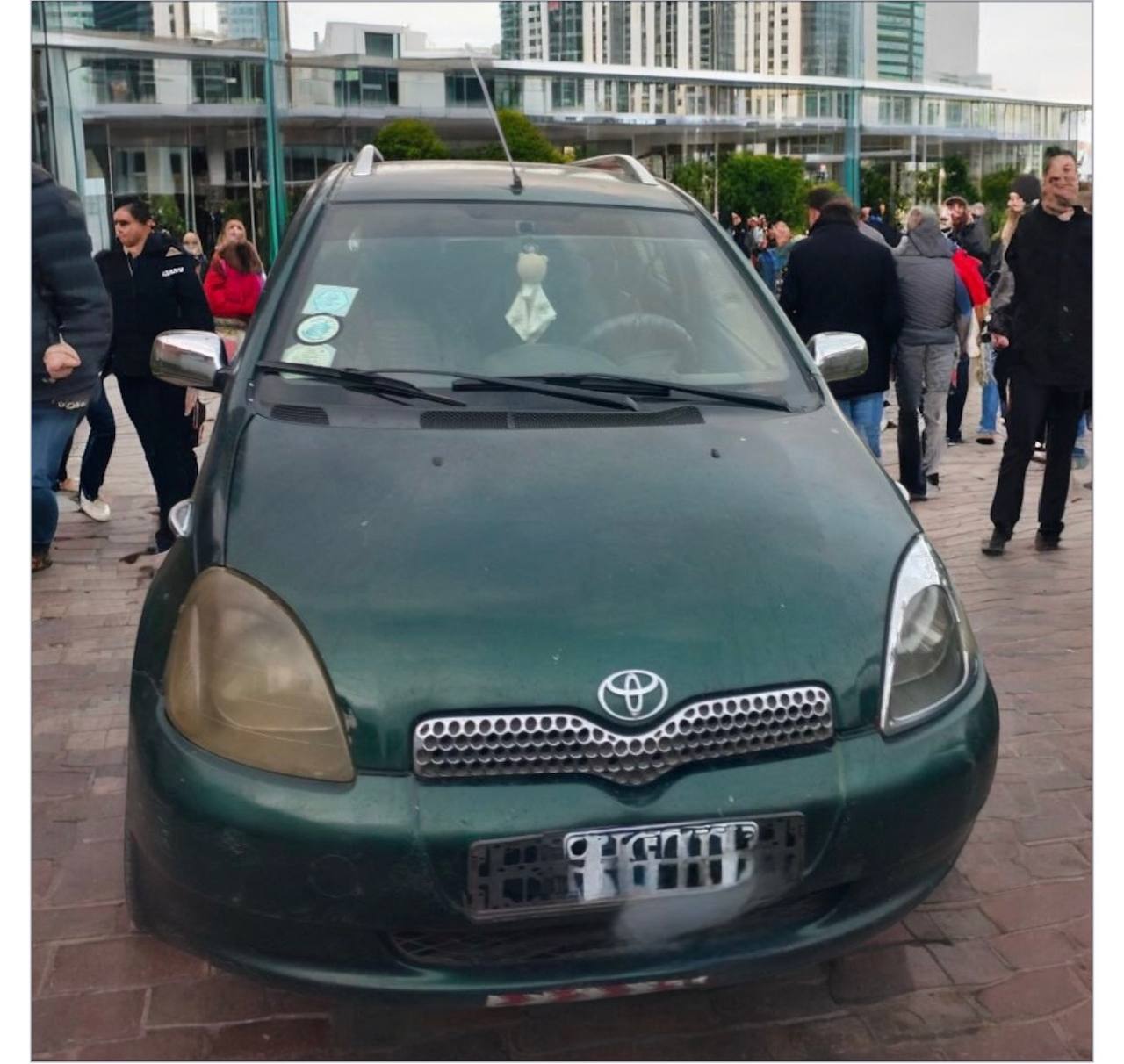 Toyota Yaris (XP10)