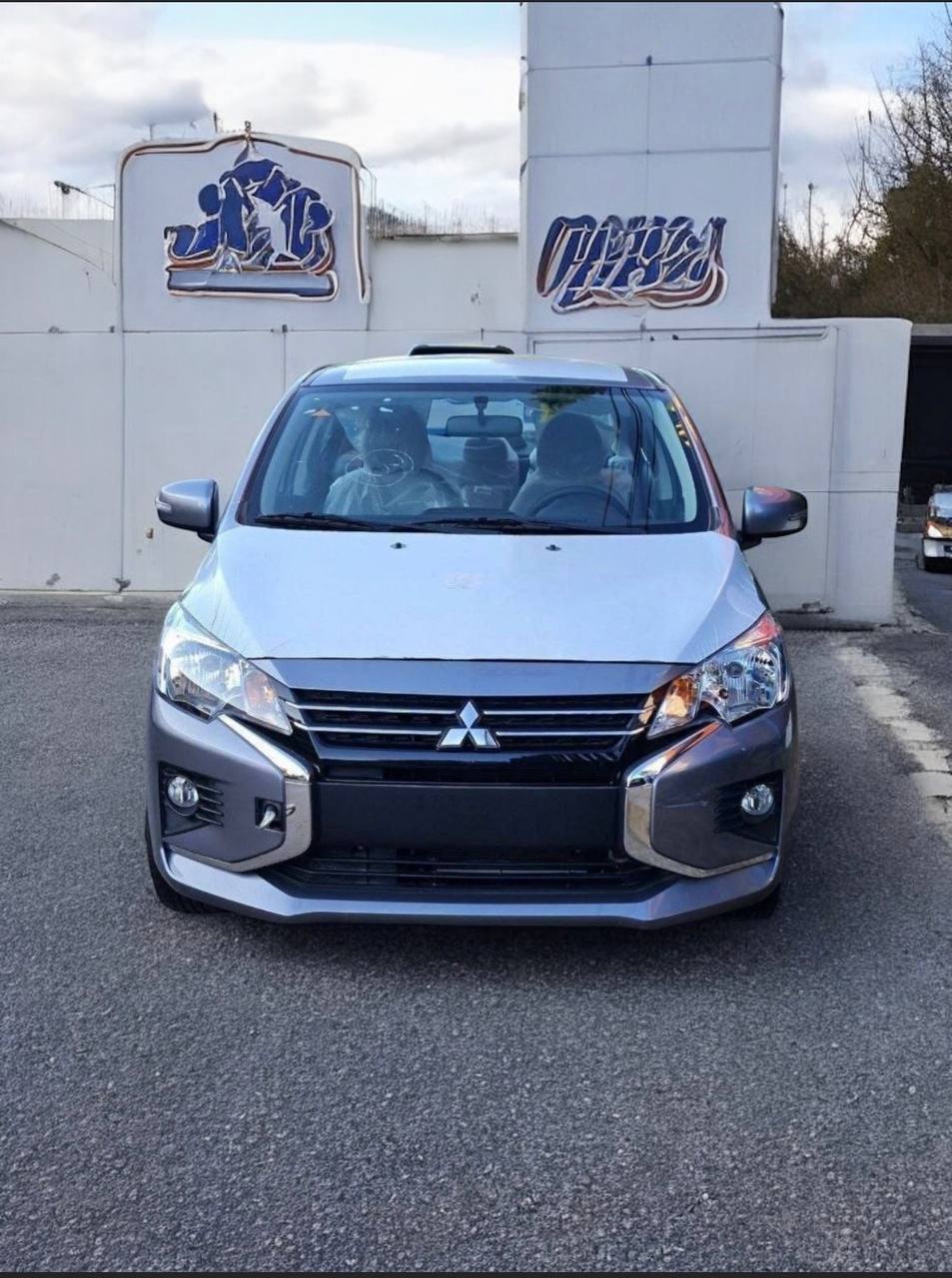 Mitsubishi Attrage