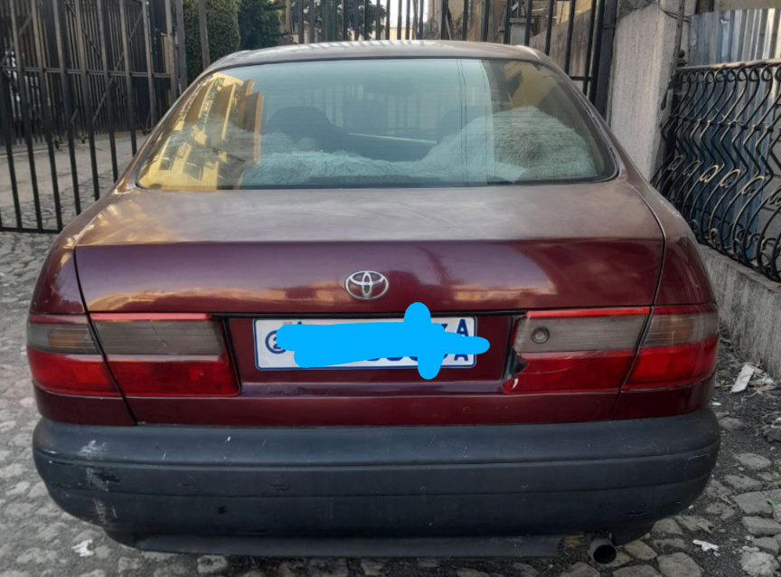 Toyata Carina E 1996 Model