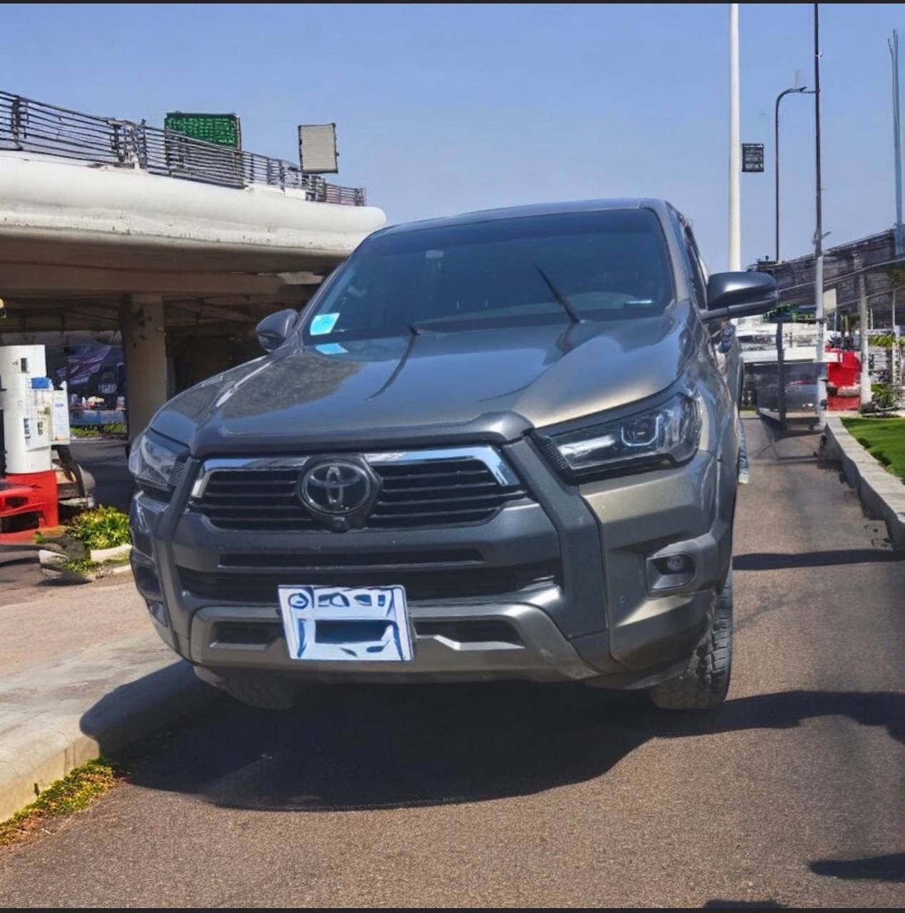 Toyota Hilux Invincible