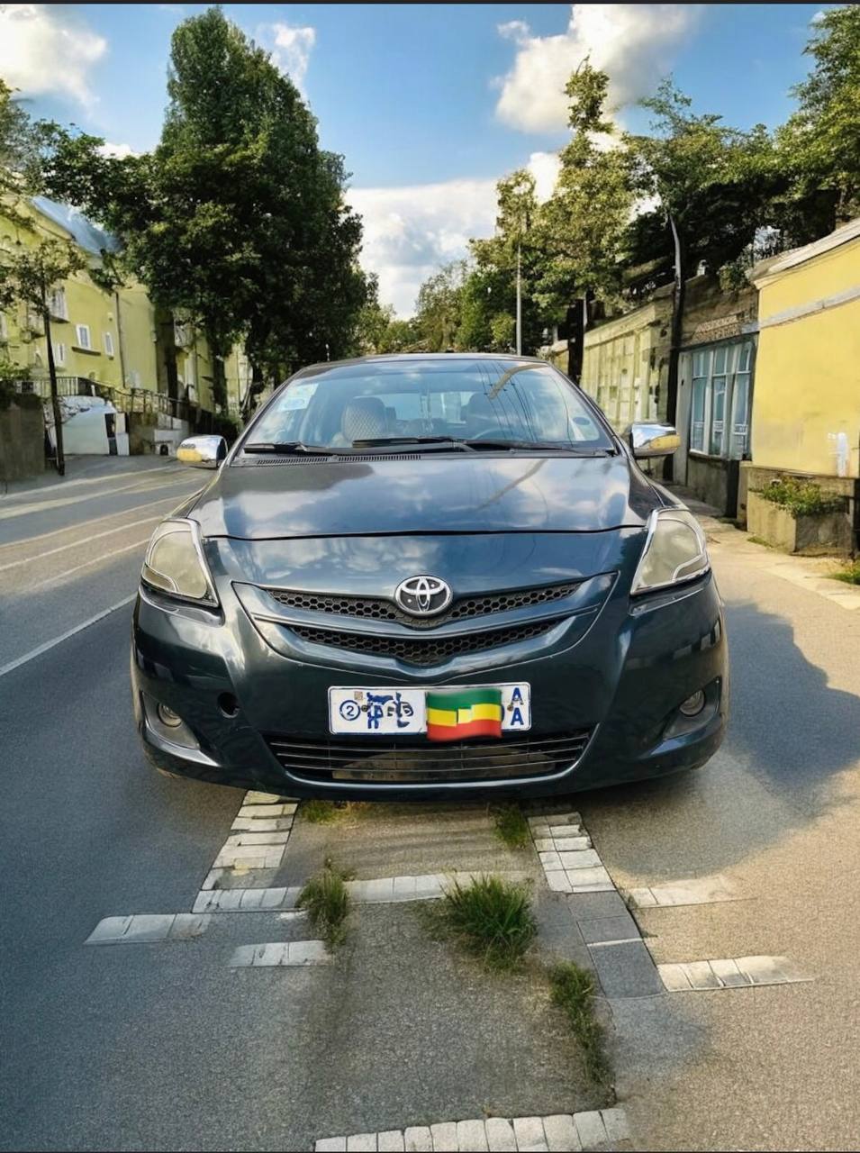 Toyota Yaris Sedan