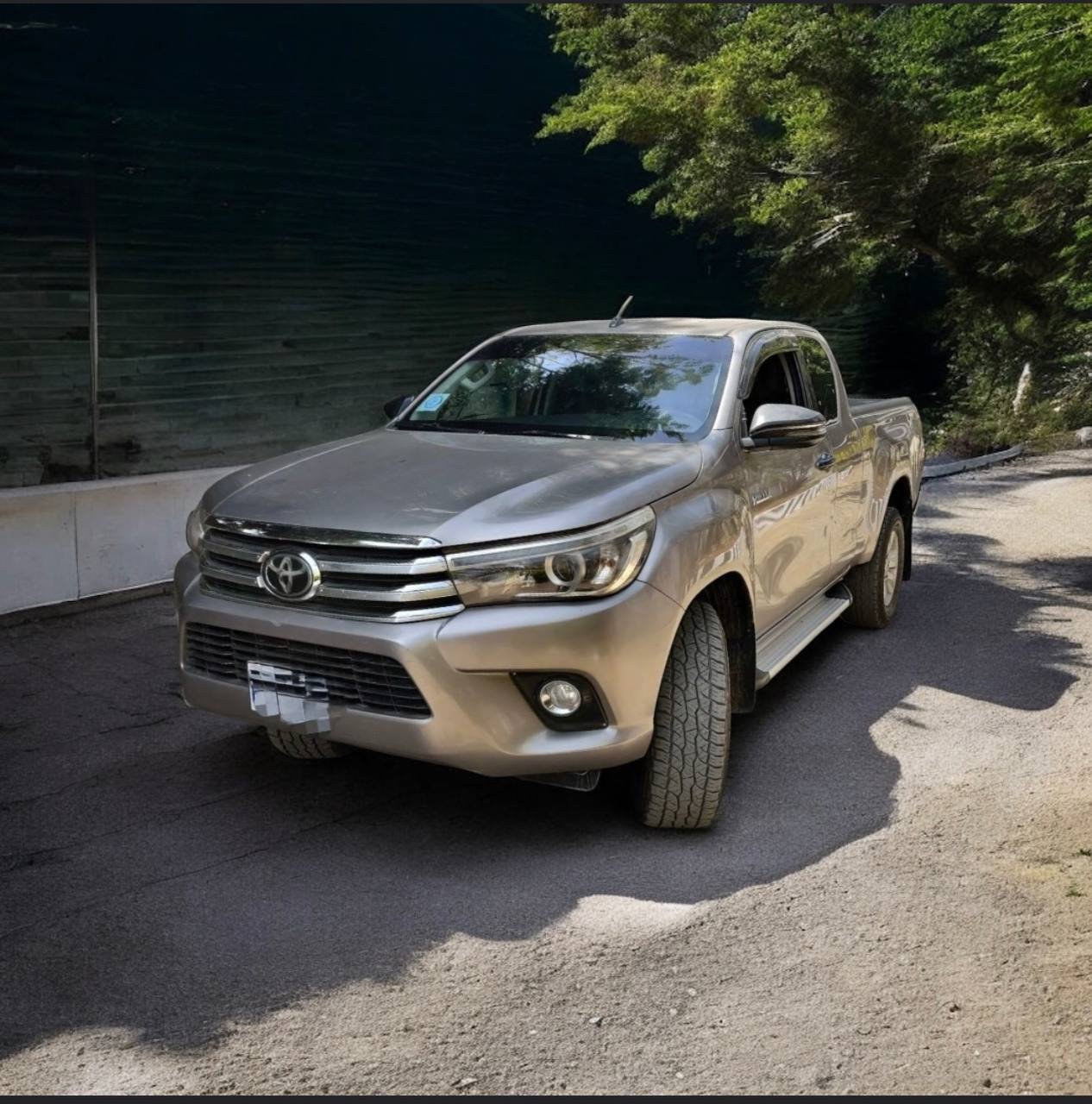 Toyota Hilux Revo Xtracab