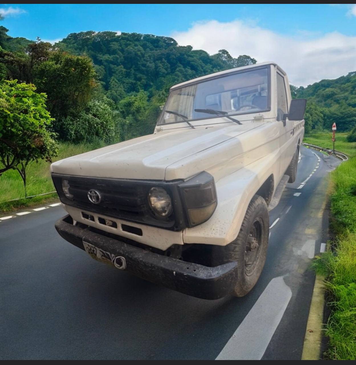 Toyota Land Cruiser Pickup