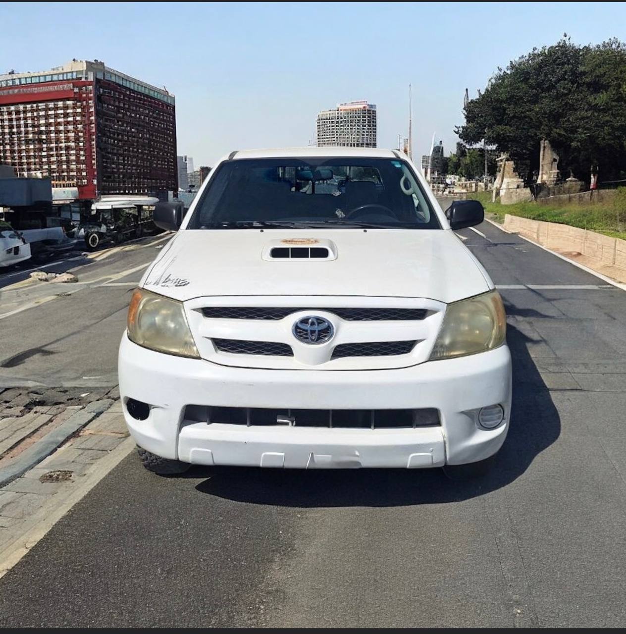 Toyota Hilux Xtra Cab