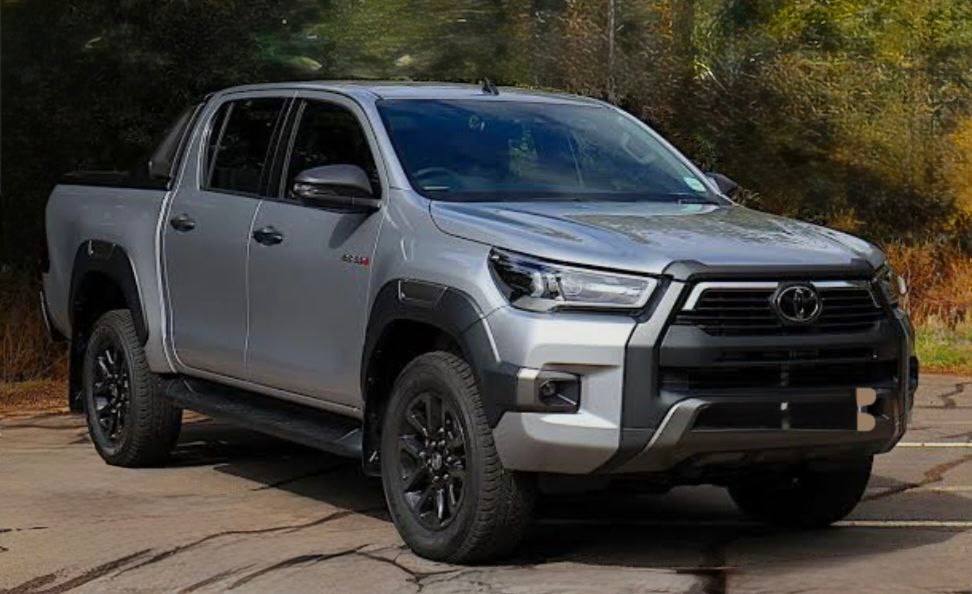 Toyota Hilux Invincible