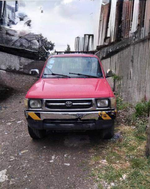 Toyota Hilux (N170) Xtra cab