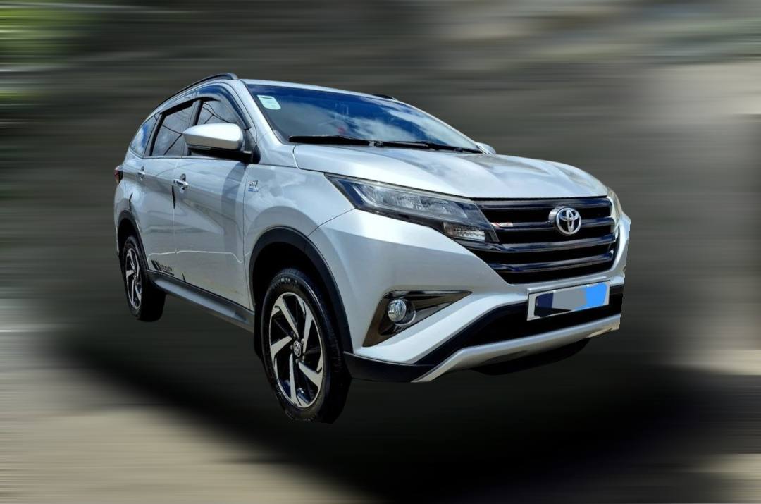 Toyota Rush – S