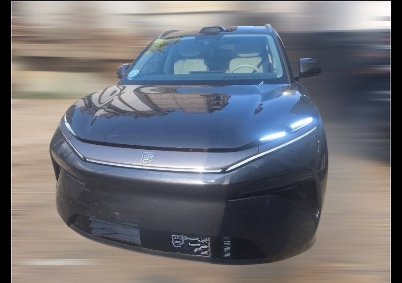 BYD Tang DM-i (L)