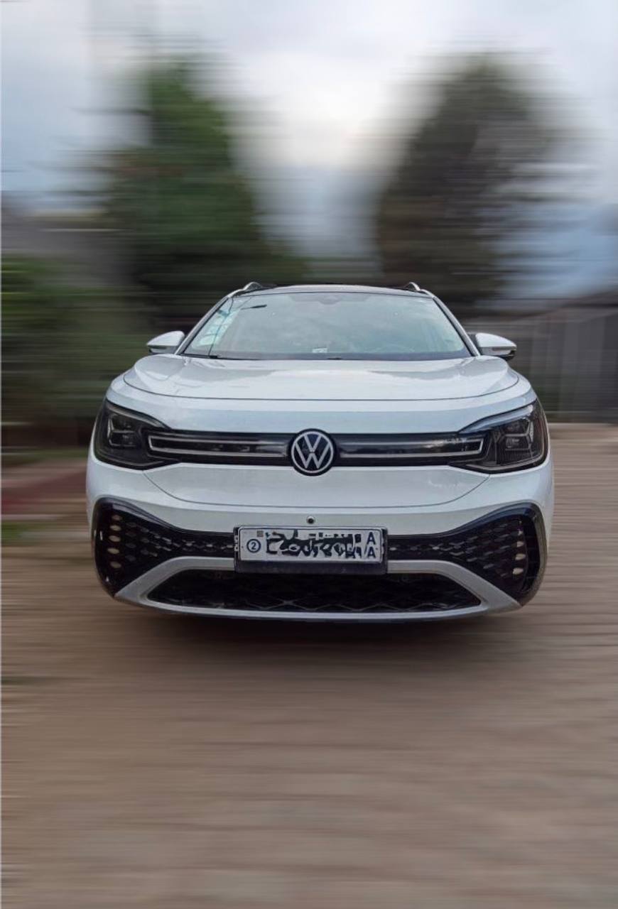 Volkswagen ID.6 CROZZ