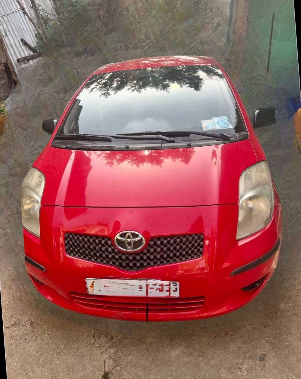 Toyota Vitz – Hatchback