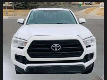 TOYOTA TACOMA