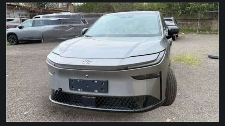 TOYOTA BZ3X