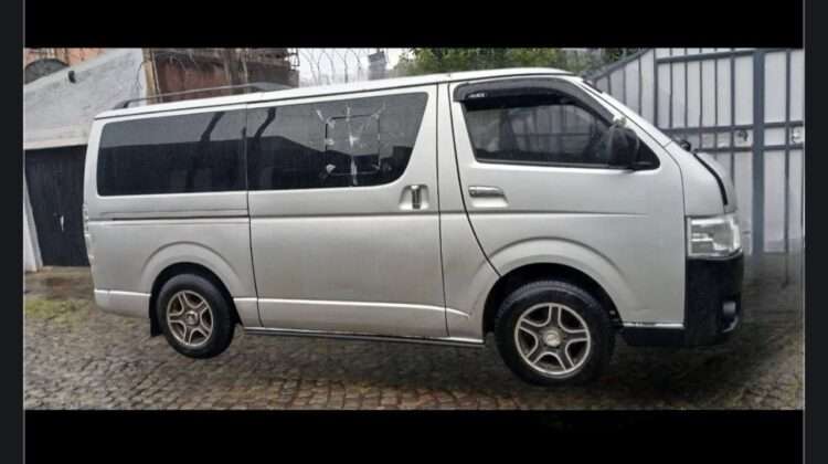 Toyota HiAce Van