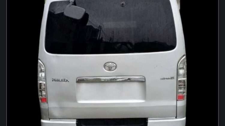 Toyota HiAce Van