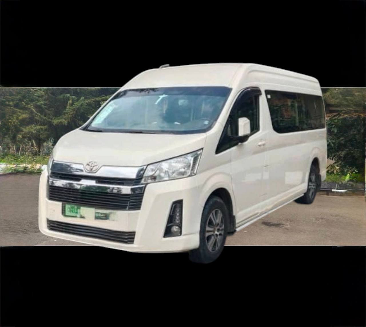 Toyota HiAce – (SLWB)