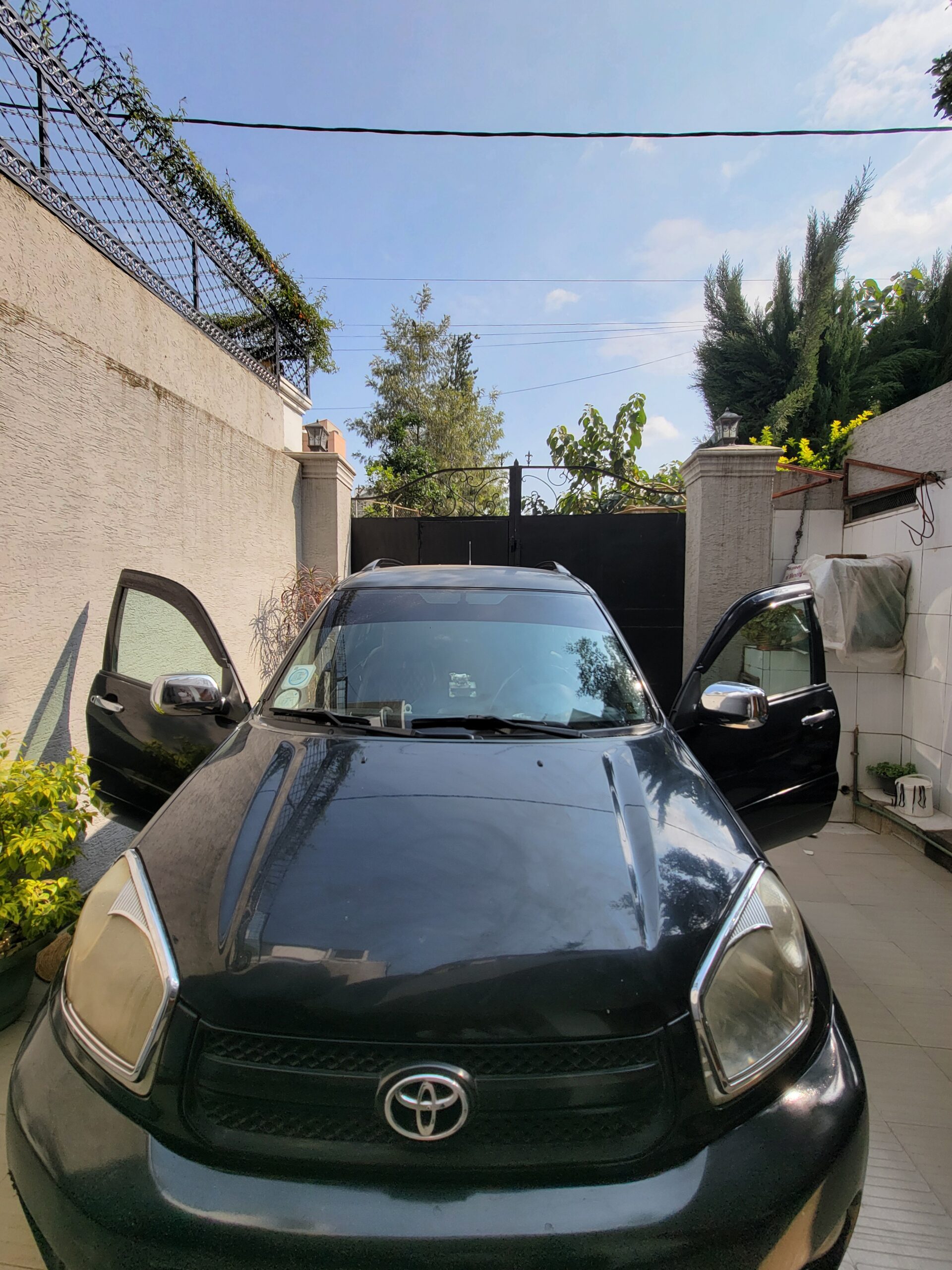 Toyota RAV4 2005 | 1.8L Petrol | Manual 5 Speed | Clean Condition