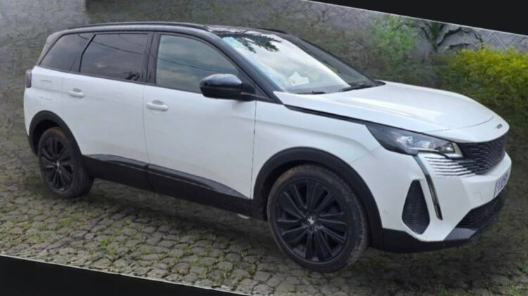 2021 Peugeot 5008 GT