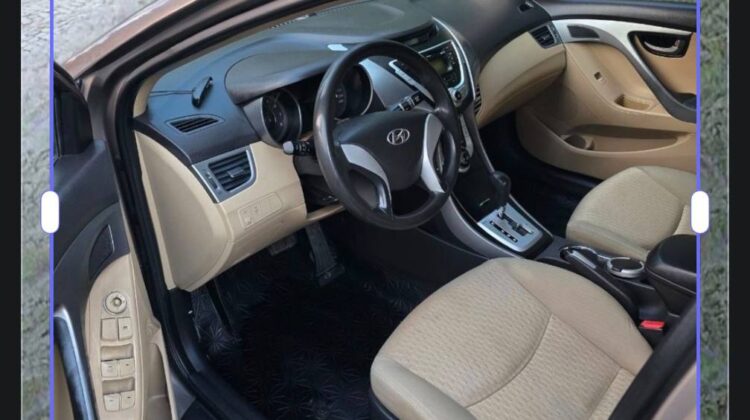 Hyundai Elantra Sedan