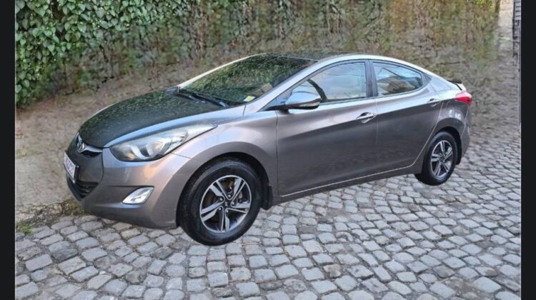Hyundai Elantra Sedan