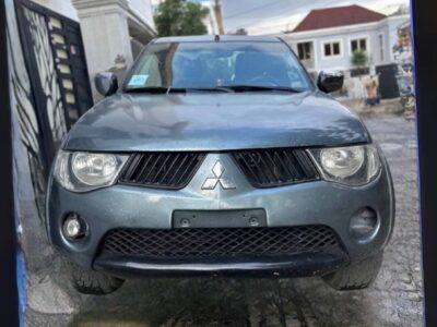 Front view of 2007 Mitsubishi Triton L200 pickup in Addis Ababa