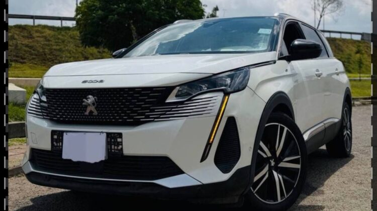 Peugeot 5008
