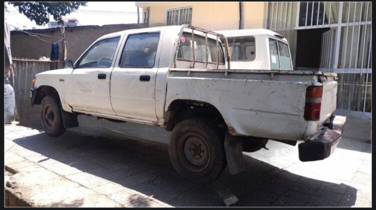 1996 TOYOTA HILUX DOUBLE CAB