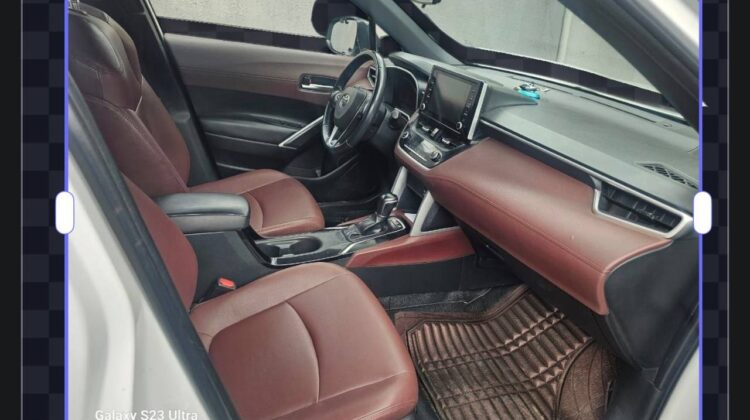 Toyota Corolla Cross Hybrid