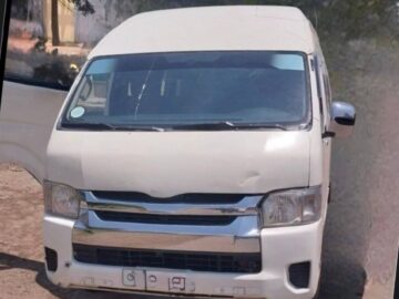 Toyota HiAce High Roof